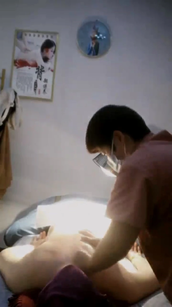 女子SPA-美容院女子按摩~胸推+私密保养