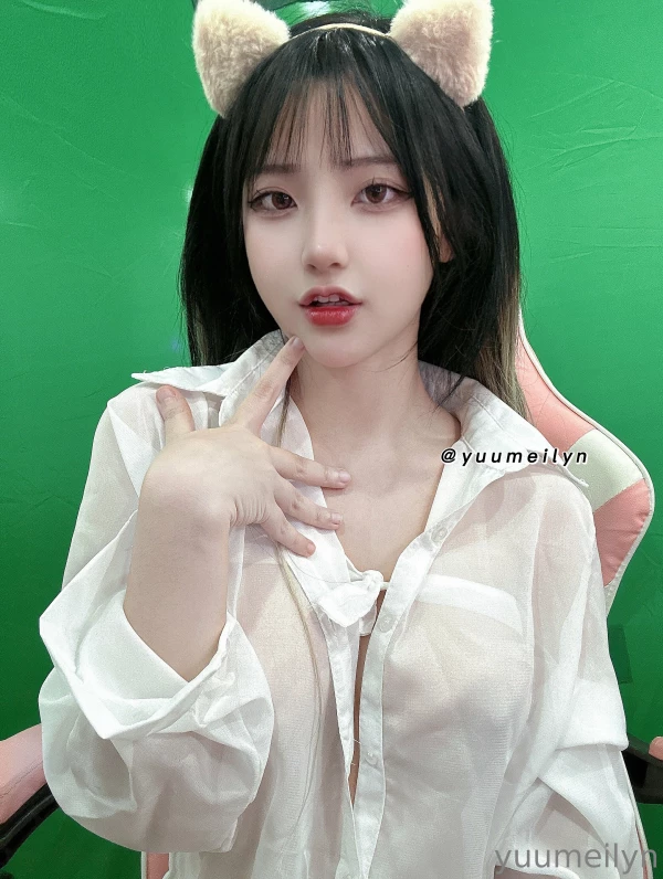 阿黑颜cos女神-yuumeilyn-新视图[8P16V1.03G]