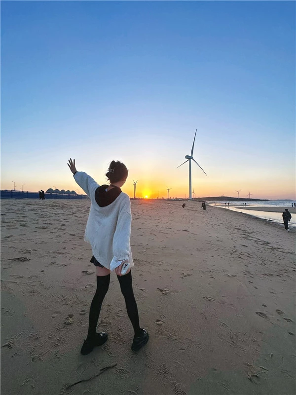 吃饱撑着-媳妇真干成姆苟了极近距离拍摄媳妇出轨证据