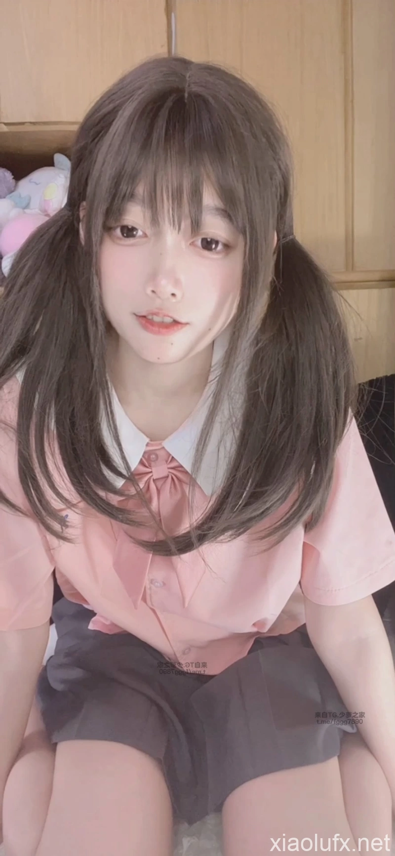 水煮鳄鱼 推特老牌少萝高价三点全裸定制 [3V 1.59GB]