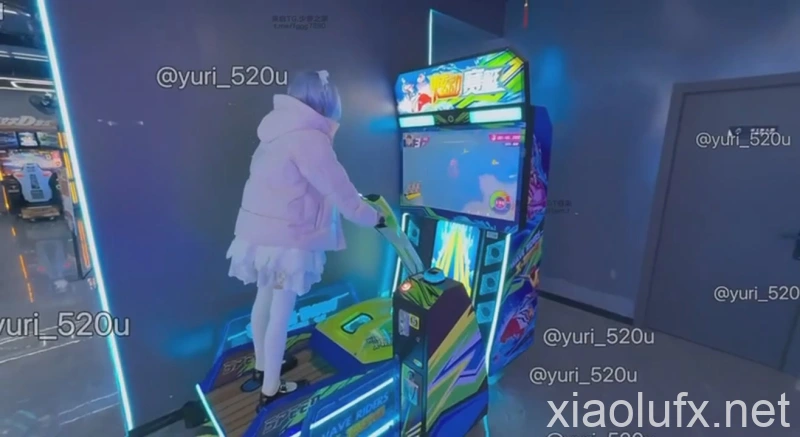 少女洛-粉嫩无毛小嫩逼被大鸡巴草肿了嗲声嗲气[2V931MB]